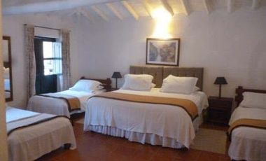 VENTA de CASA COMERCIAL en VILLA DE LEYVA