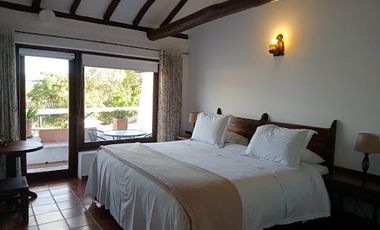 VENTA de CASA COMERCIAL en VILLA DE LEYVA