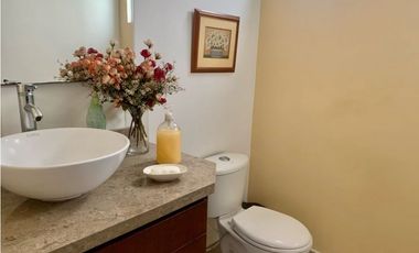 EXCELENTE APARTAMENTO EN BAVARIA