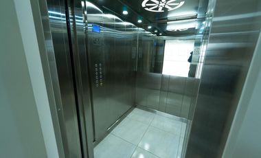 EDIFICIO COMERCIAL DE 6 PISOS EN VENTA