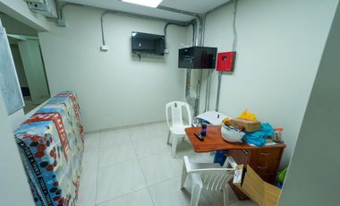 EDIFICIO COMERCIAL DE 6 PISOS EN VENTA