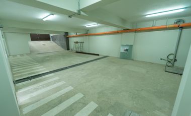 EDIFICIO COMERCIAL DE 6 PISOS EN VENTA