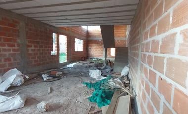 Casa en venta en Longchamps, La arbolada