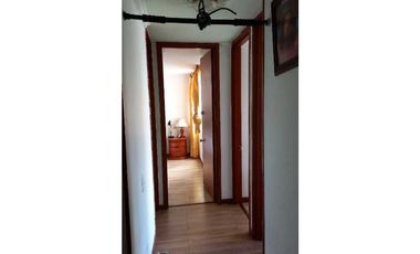 VENTA DE APARTAMENTO EN KENNEDY PLAZA DE LAS AMERICAS AMARILO