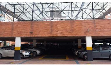 VENTA DE APARTAMENTO EN KENNEDY PLAZA DE LAS AMERICAS AMARILO