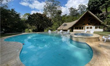 Vendo Espectacular Finca de 6 Cuadras Girardota