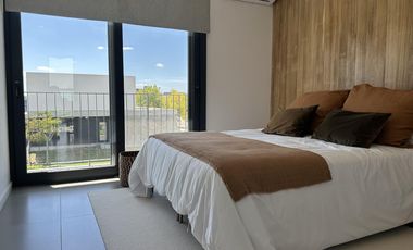 VENTA Casa Barrio Cerrado Acacias-Puertos del Lago-ESTRENAR-LAGUNA-Pileta-Domotica-LOSA RADIANTE