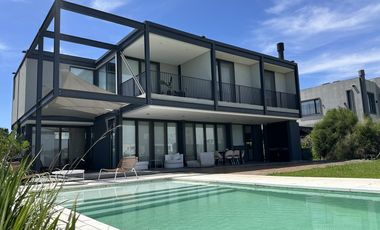 VENTA Casa Barrio Cerrado Acacias-Puertos del Lago-ESTRENAR-LAGUNA-Pileta-Domotica-LOSA RADIANTE