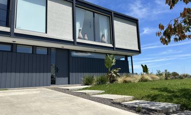 VENTA Casa Barrio Cerrado Acacias-Puertos del Lago-ESTRENAR-LAGUNA-Pileta-Domotica-LOSA RADIANTE