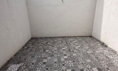 duplex de 3 ambientes con cochera y patio en Lomas de Zamora