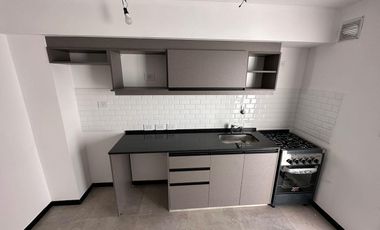 duplex de 3 ambientes con cochera y patio en Lomas de Zamora