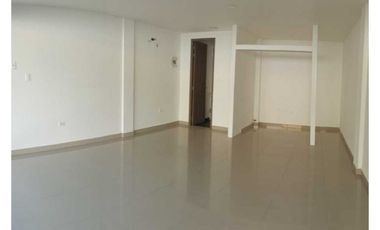 Local en arriendo frente a Sergio arboleda el cundi