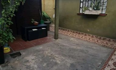 Venta - Casa 4/Cuatro Ambientes, Patio, Parrilla, Cochera - Munro, Vicente López