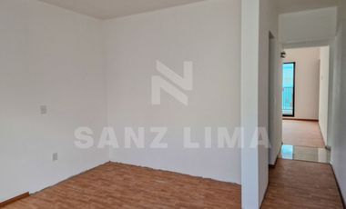 PUNTARENA RESIDENCIAL: Casa única con amplios espacios y luz natural.