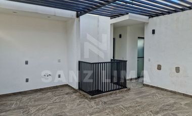 PUNTARENA RESIDENCIAL: Casa única con amplios espacios y luz natural.
