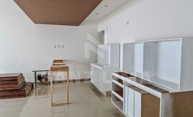 PUNTARENA RESIDENCIAL: Casa única con amplios espacios y luz natural.
