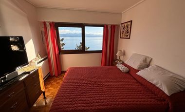 Departamento amplio, excelente vista al lago!