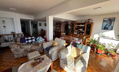 Departamento amplio, excelente vista al lago!