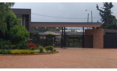ARRIENDO APTO 60 M2 SENIOR SUITES CHIA | 361 |