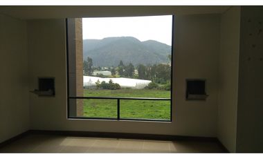 ARRIENDO APTO 60 M2 SENIOR SUITES CHIA | 361 |