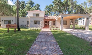 Casa en Barrio La Herradura