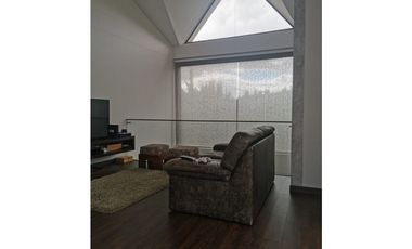 VENTA CASA CONJUNTO CERRADO CERROS DE SUBA GRATAMIRA