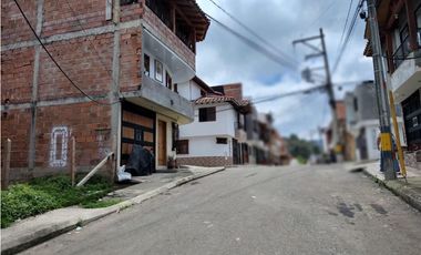 vendo lote urbano carmen de Viboral 72 m2