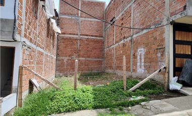 vendo lote urbano carmen de Viboral 72 m2