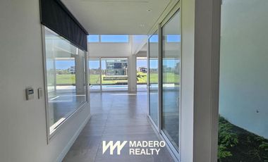 Casa  de 7 ambientes en  el Yacht Nordelta