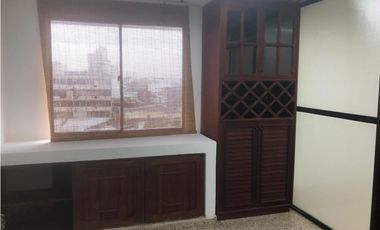 SE ARRIENDA OFICINA EN EL CENTRO DE LA CIUDAD