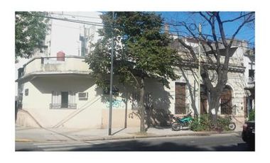 Lote en esquina - Apto 1270 m2