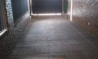 IMPORTANTE CASA EN VENTA, EN LA MEJOR ZONA DE MARCOS PAZ, BUENOS AIRES, ZONA OESTE