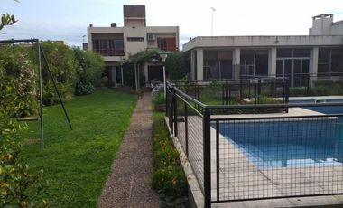 IMPORTANTE CASA EN VENTA, EN LA MEJOR ZONA DE MARCOS PAZ, BUENOS AIRES, ZONA OESTE