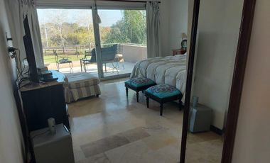 Alquiler temporario. Casa sobre el golf - Golfer's