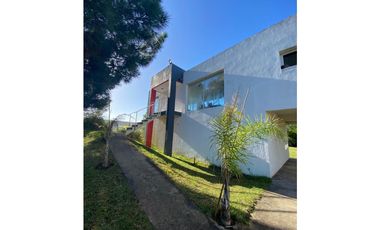 CASA EN VENTA EN COSTA ESMERALDA -  DEPORTIVO 161