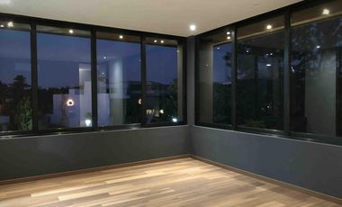Casa en venta en coto Alcazar Oriente