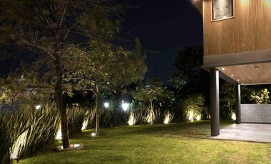 Casa en venta en coto Alcazar Oriente