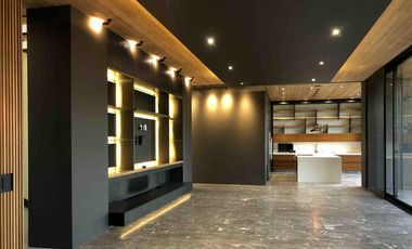 Casa en venta en coto Alcazar Oriente