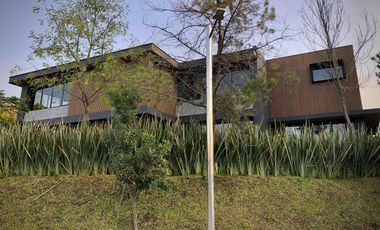 Casa en venta en coto Alcazar Oriente