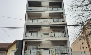 ALQUILER DE DEPARTAMENTO EN Caseros
