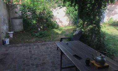 Casa en venta en Quilmes Este