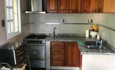 Casa en venta en Quilmes Este