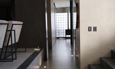 Venta - Casa 7 Ambientes, Dependencia, Balcón, Jardín, Pileta - Ramos Mejia Norte