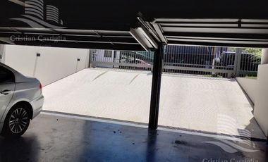 Venta - Casa 7 Ambientes, Dependencia, Balcón, Jardín, Pileta - Ramos Mejia Norte