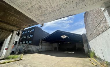 Local - San Isidro