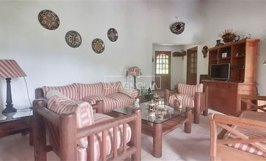 Casa en Venta en Lago Rapel