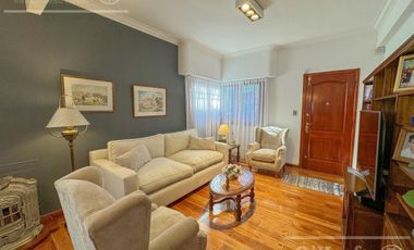 Casa en venta en Don Bosco- Excelente calidad