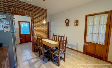 Casa en venta en Don Bosco- Excelente calidad