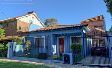 Casa en venta en Don Bosco- Excelente calidad