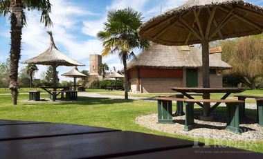 Venta de Casa en Isla Santa Monica Como NUEVA Country Nautico